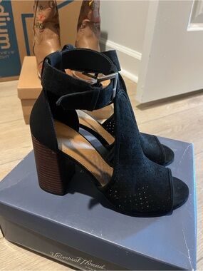 Black Perforated Block Heel Sandals with Ankle Strap